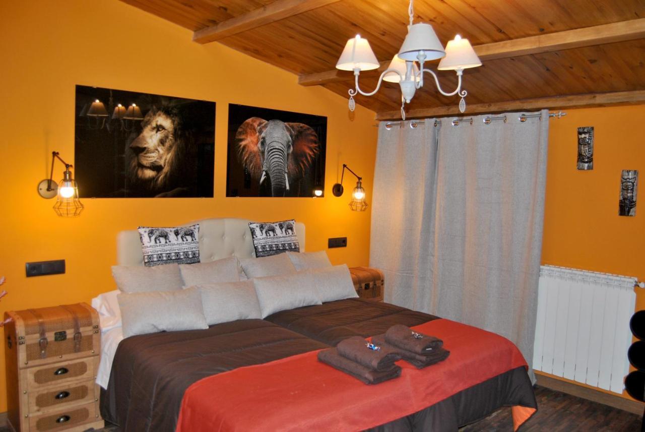 Complejo Casas Rurales Mansiones Y Villas Deluxe Collado Mediano Exterior photo